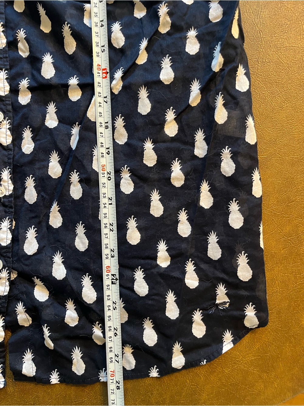 Talbots Navy Lightweight Cotton Shirt with White Pineapple Motif Women’s Size Xp - Picture 6 of 7